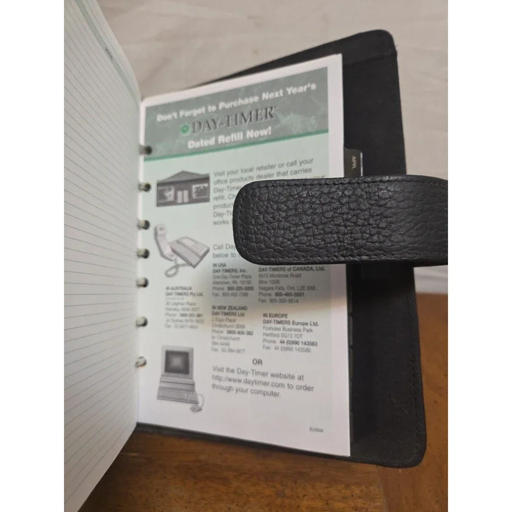 Day-Timer Black Faux Leather 9x7 Personal Planner 7-Ring Binder Organizer Folio